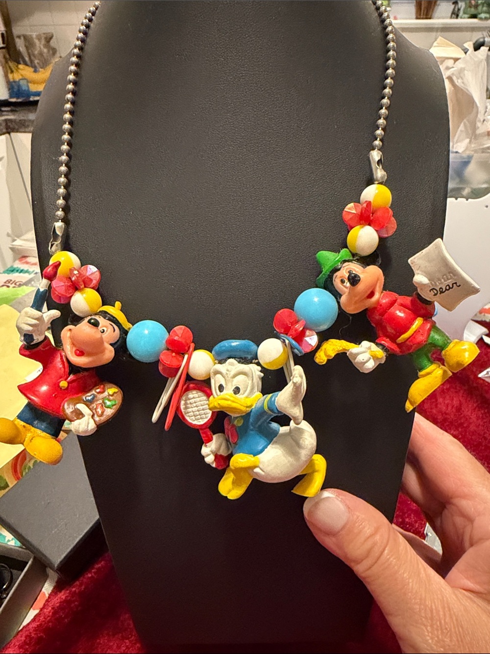Vintage plastic Disney  Character Statement Necklace - v good condition for age